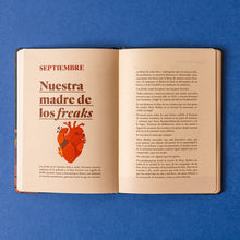 Cargar imagen en el visor de la galería, Agenda 2027 Literaria Escritorio encantado (cosida)- Preventa