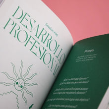 Cargar imagen en el visor de la galería, Journal Sessions - como un diario íntimo de la adultez